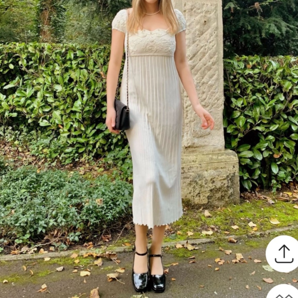 Lacemade Cream Pleated Knit Artemis Midi Dress Sz. S
